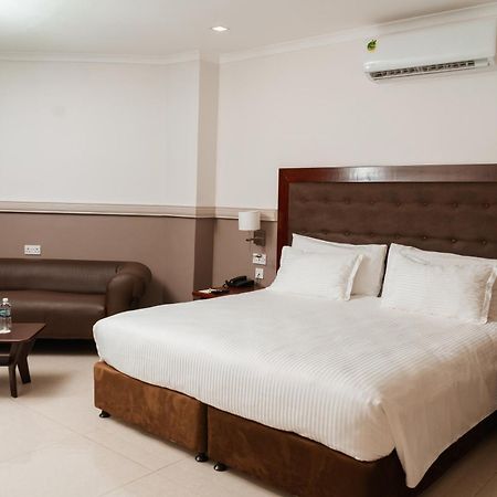Great Zimbabwe Hotel Нианда Экстерьер фото